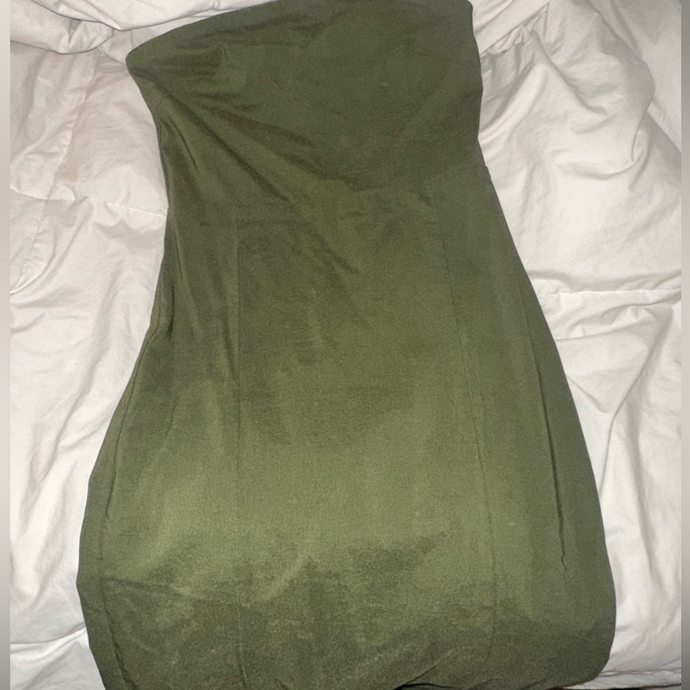 Elegant Olive Green Strapless Dress